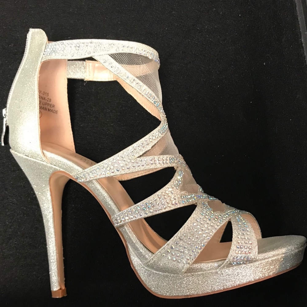 De blossom collection heels